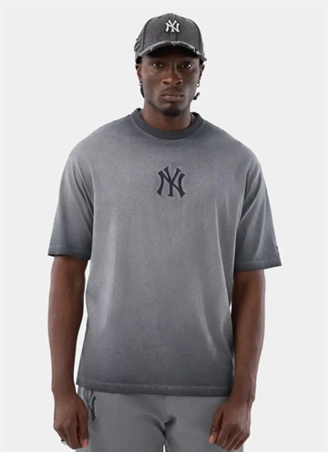 New Era NY Yankees MLB Washed Logo T-
